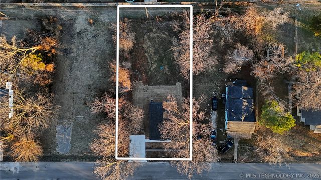 215 W Burnham Avenue, Sapulpa, OK 74066