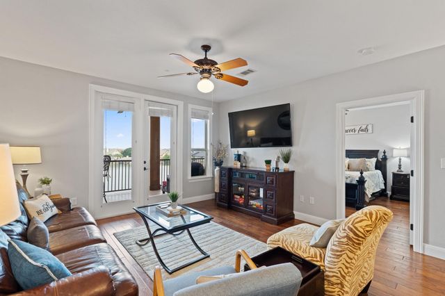 98 Island DR 34, Horseshoe Bay, TX 78657