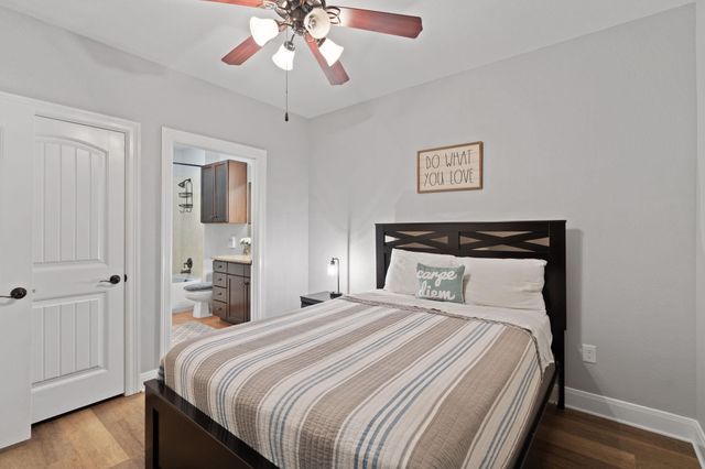 98 Island DR 34, Horseshoe Bay, TX 78657