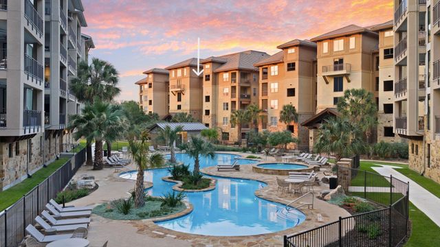 98 Island DR 34, Horseshoe Bay, TX 78657