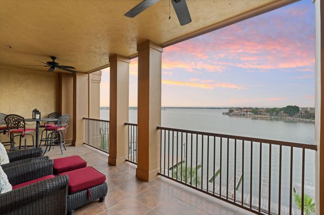 98 Island DR 34, Horseshoe Bay, TX 78657