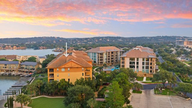 98 Island DR 34, Horseshoe Bay, TX 78657