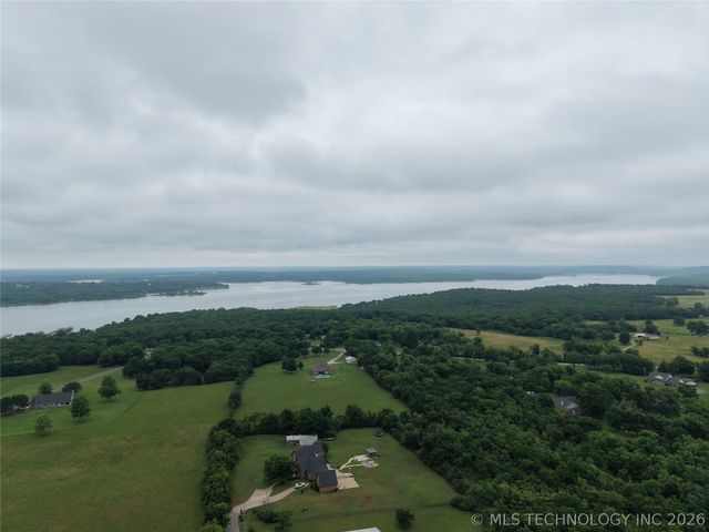 73902 S 326th Place, Wagoner, OK 74467