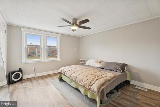 627 N FORREST AVE, Jeffersonville, PA 19403