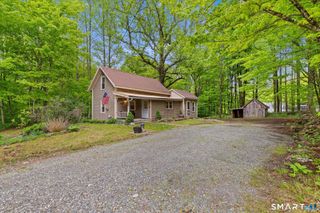519 Brooklyn Road, Canterbury, CT 06331