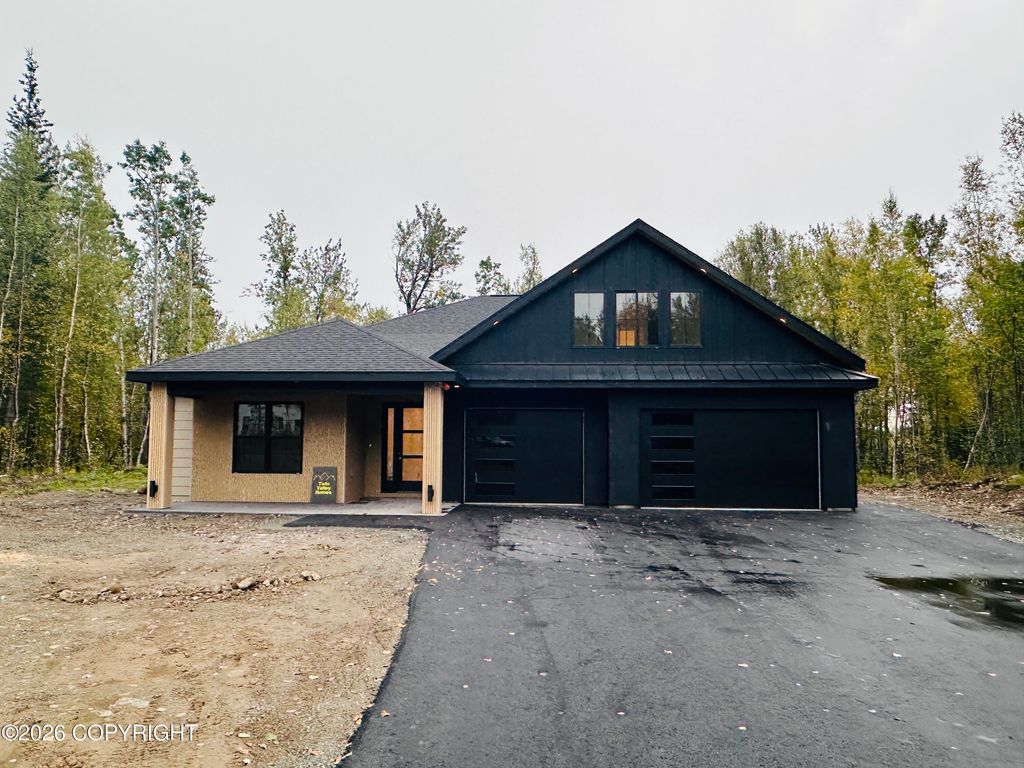 9608 E Ariel Drive, Palmer, AK 99645