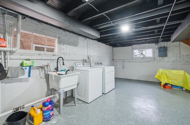 3735 W 116th Place, Alsip, IL 60803