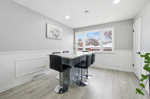 3735 W 116th Place, Alsip, IL 60803