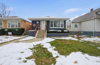 3735 W 116th Place, Alsip, IL 60803