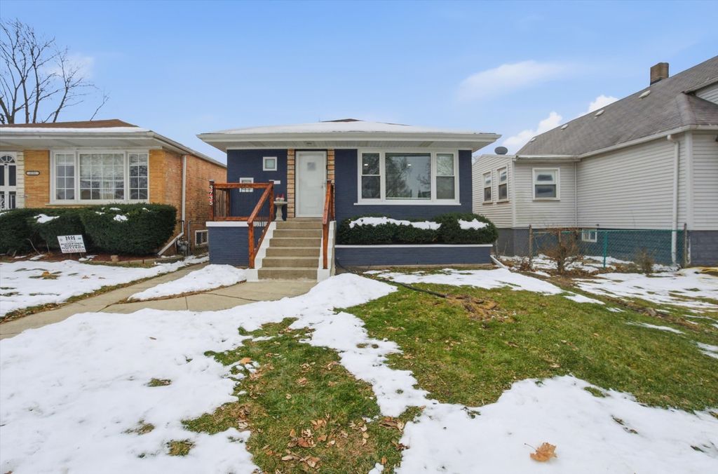 3735 W 116th Place, Alsip, IL 60803