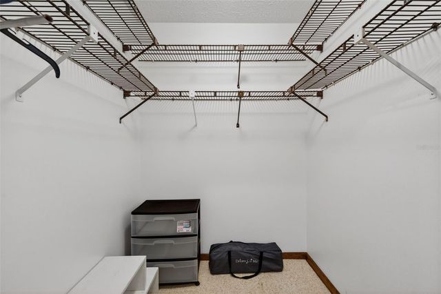 1825 STREETMAN DRIVE, Lithia, FL 33547