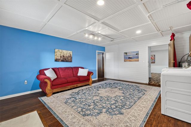 1825 STREETMAN DRIVE, Lithia, FL 33547