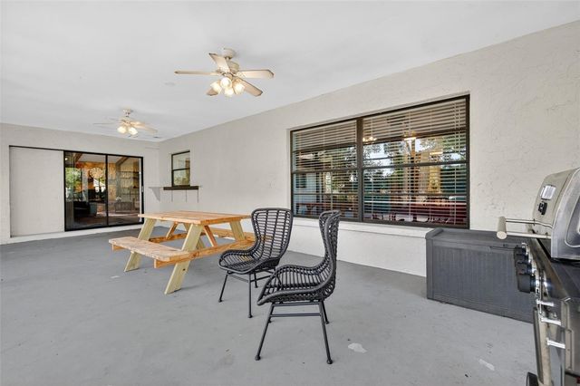 1825 STREETMAN DRIVE, Lithia, FL 33547