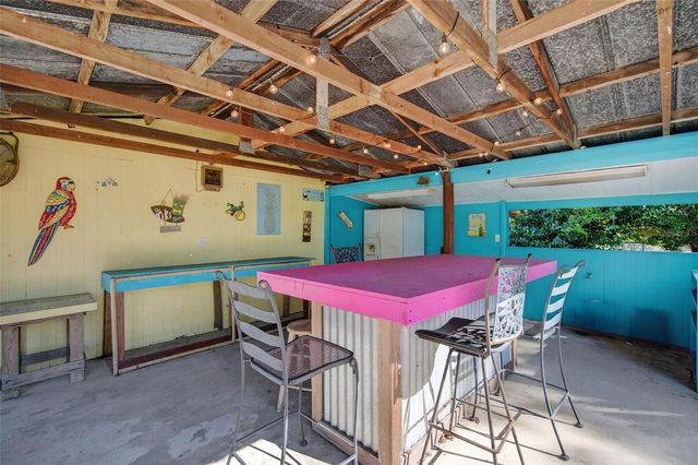 1825 STREETMAN DRIVE, Lithia, FL 33547