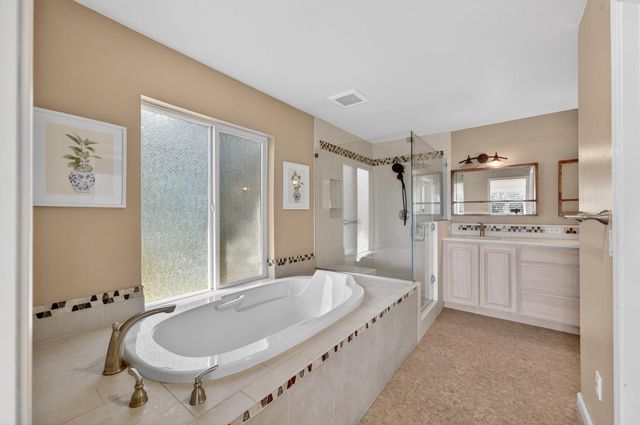 19038 Connie Dr, Grass Valley, CA 95949