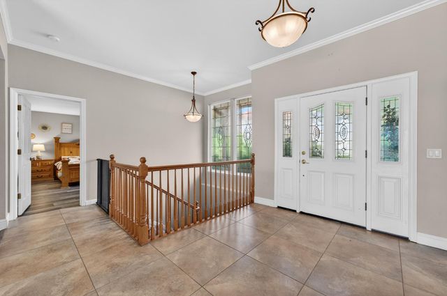 19038 Connie Dr, Grass Valley, CA 95949