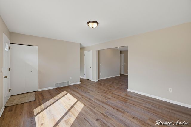 1100 N Edgewood Street, Greenville, MI 48838