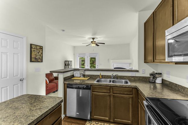 1606 Holly Grove Way, Durham, NC 27713
