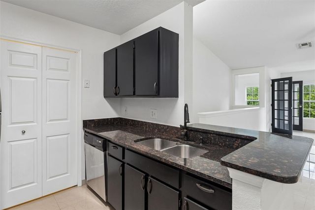 6530 SWISSCO DRIVE 1122, Orlando, FL 32822