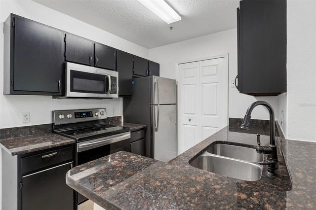 6530 SWISSCO DRIVE 1122, Orlando, FL 32822