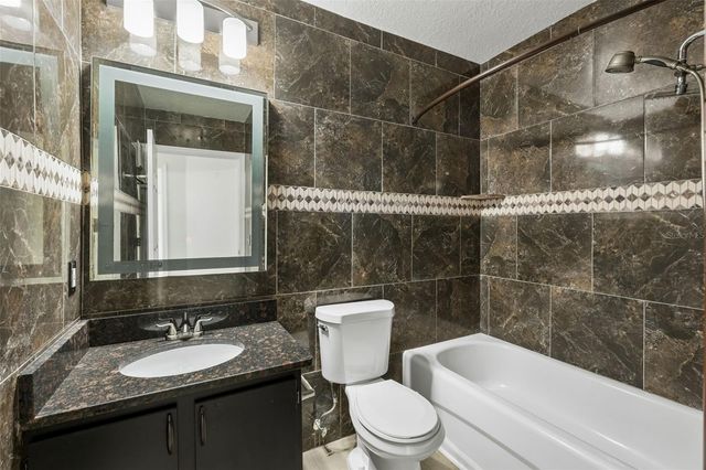 6530 SWISSCO DRIVE 1122, Orlando, FL 32822