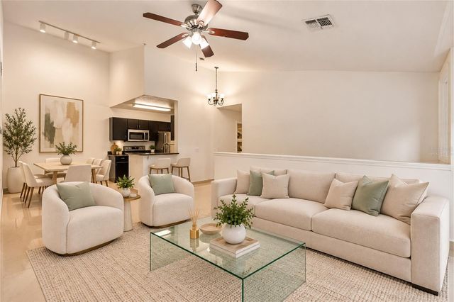 6530 SWISSCO DRIVE 1122, Orlando, FL 32822