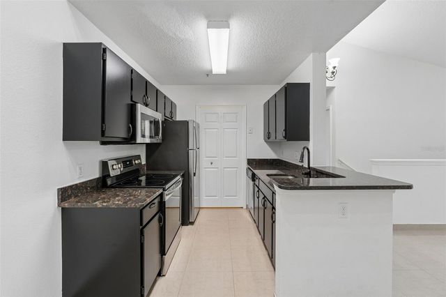 6530 SWISSCO DRIVE 1122, Orlando, FL 32822