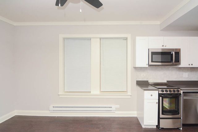 640 W WRIGHTWOOD Avenue 216, Chicago, IL 60614