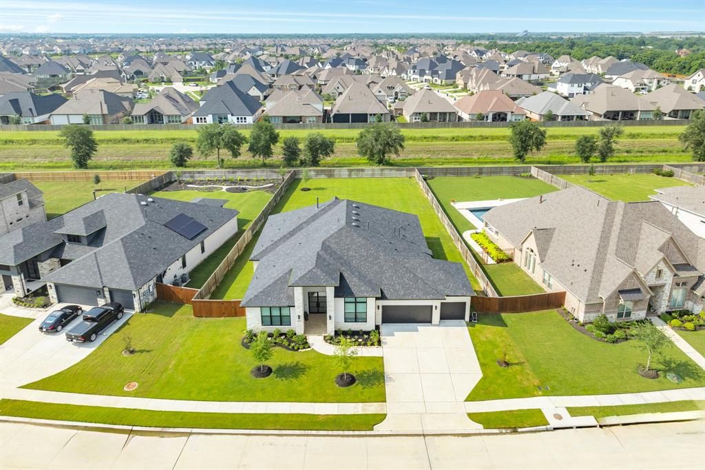 4622 Arbor Park Drive, Manvel, TX 77583