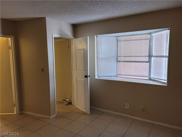 429 LAMB Boulevard C, Las Vegas, NV 89110