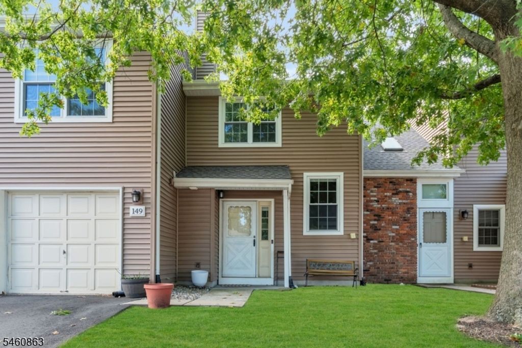 149 Skipton Pl, Franklin Twp., NJ 08873