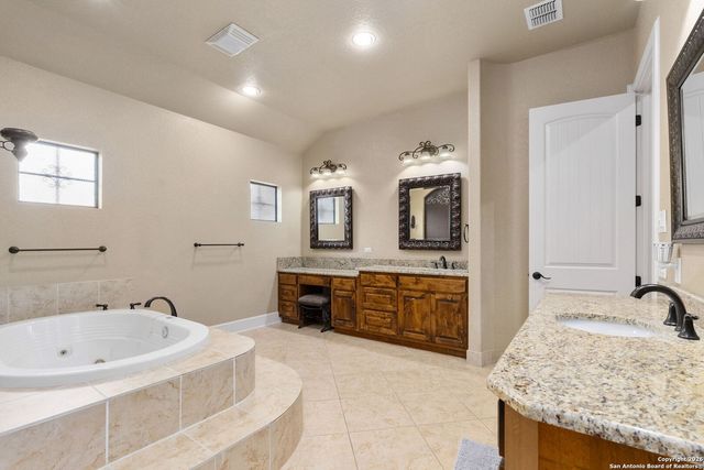 31185 Windmill, Bulverde, TX 78163