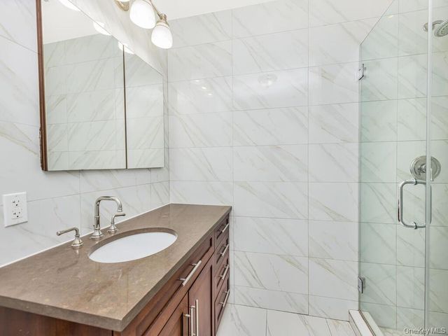3620 OXFORD Avenue, Bronx, NY 10463