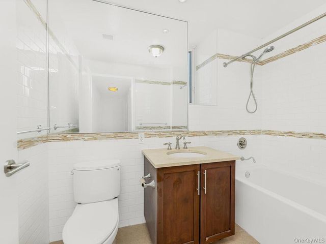 3620 OXFORD Avenue, Bronx, NY 10463