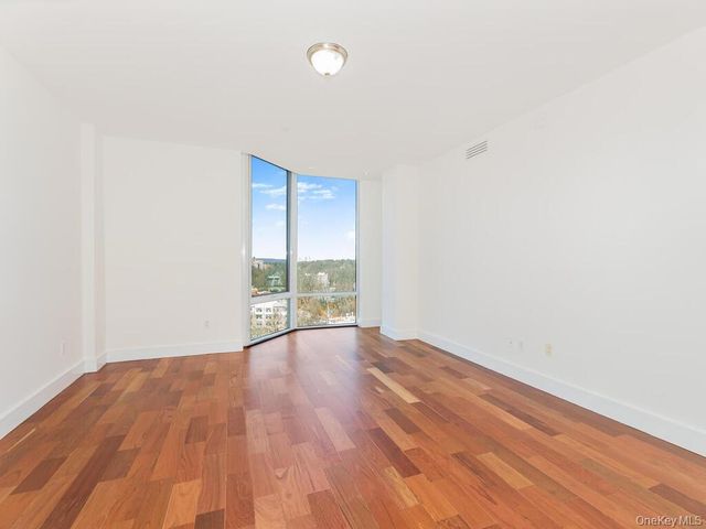 3620 OXFORD Avenue, Bronx, NY 10463