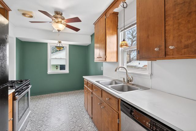 3525 Yukon Avenue S, Saint Louis Park, MN 55426