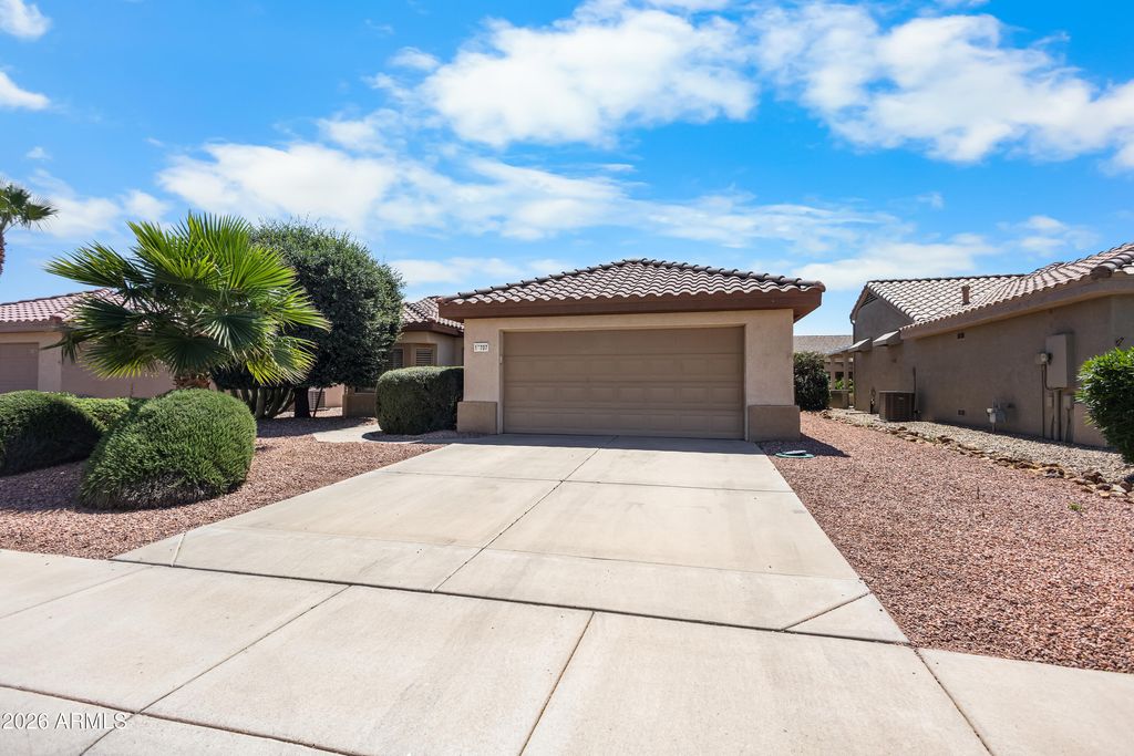15707 W CIMARRON Drive, Surprise, AZ 85374