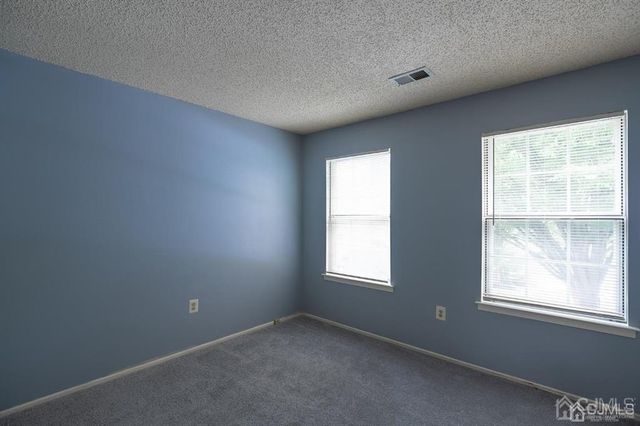 361 Hadleigh Lane, North Brunswick, NJ 08902