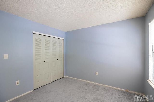 361 Hadleigh Lane, North Brunswick, NJ 08902