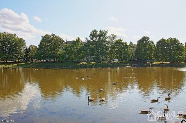 361 Hadleigh Lane, North Brunswick, NJ 08902