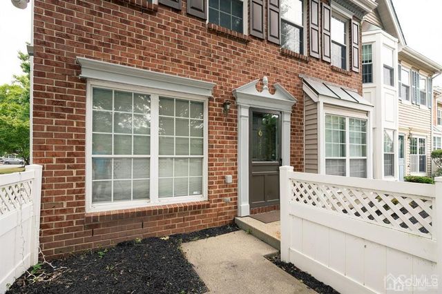 361 Hadleigh Lane, North Brunswick, NJ 08902