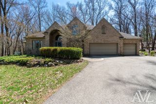 6250 Cannon Highlands Drive, Belmont, MI 49306