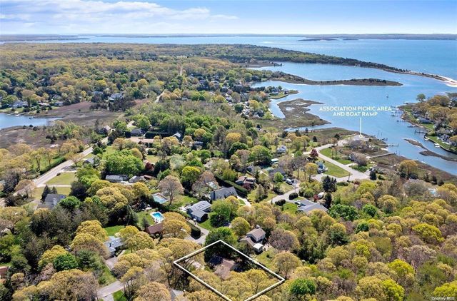 600 Corey Creek Lane, Southold, NY 11971