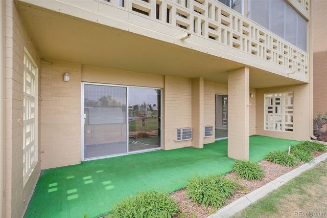 690 S Alton Way 6A, Denver, CO 80247