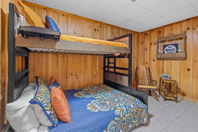176 Harbour Pointe, Six Mile, SC 29682