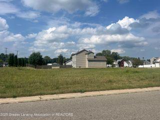 4502 Bowline Court, Lansing, MI 48911