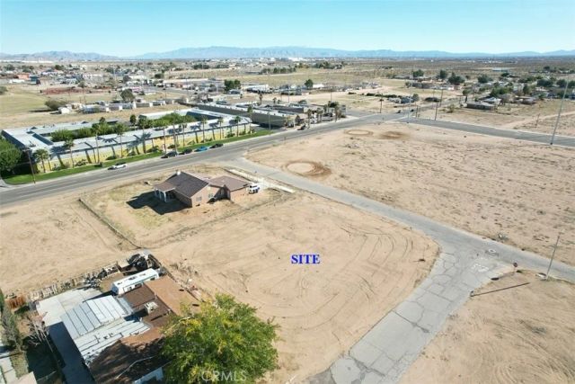 2 Hardy, Adelanto, CA 92301