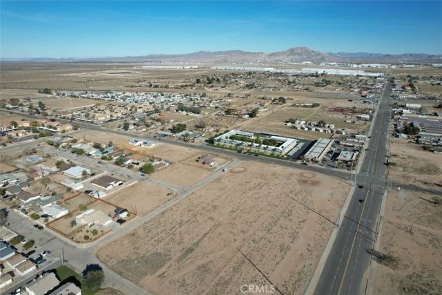 2 Hardy, Adelanto, CA 92301