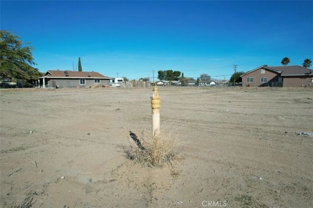 2 Hardy, Adelanto, CA 92301