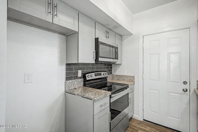 5067 S Recreation Pass, Tucson, AZ 85706